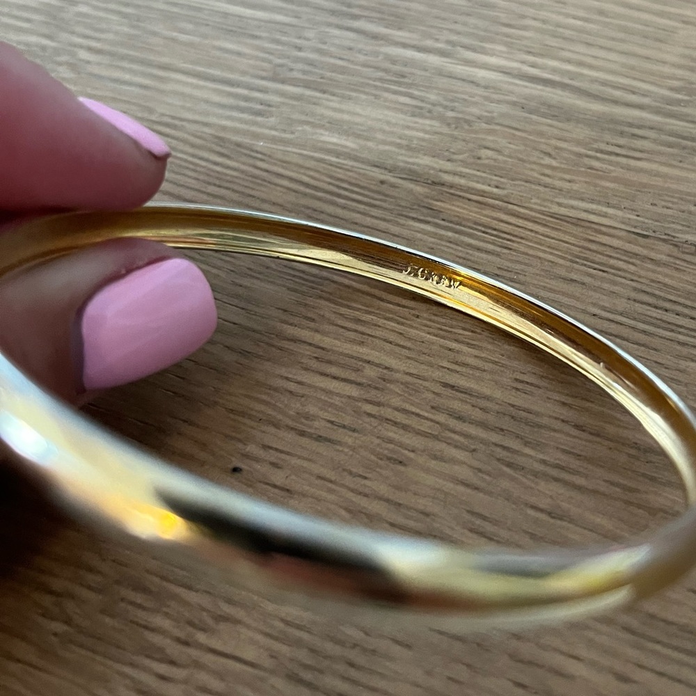 J. Crew gold bracelet! Excellent condition! Only worn twice!